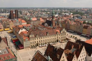 Wrocław-RYNEK_-_panorama_z_kościoła_p.w._św._Elżbiety_-_panoramio